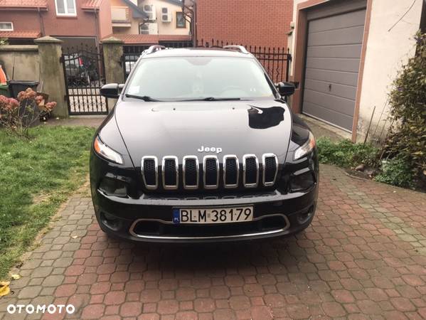 Jeep Cherokee - 3