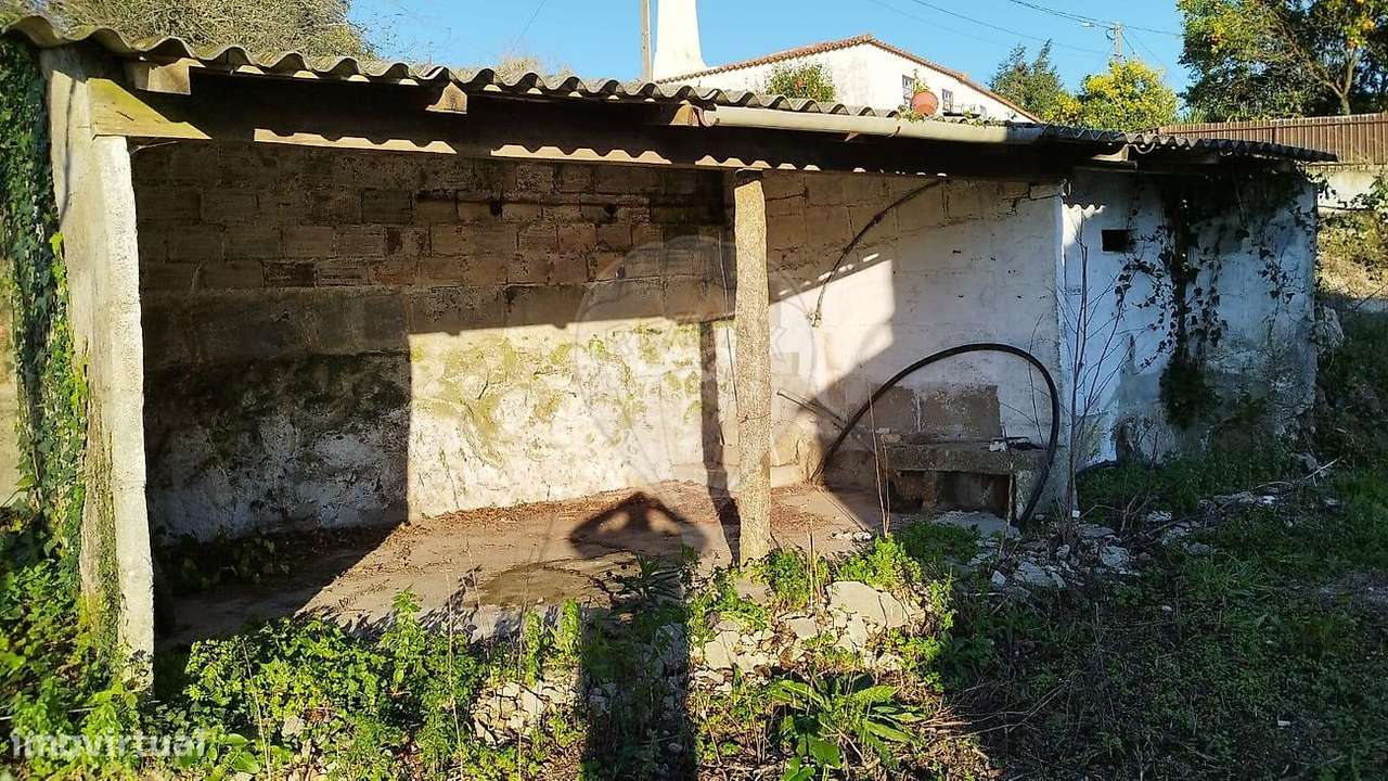 Moradia T2 para venda-8