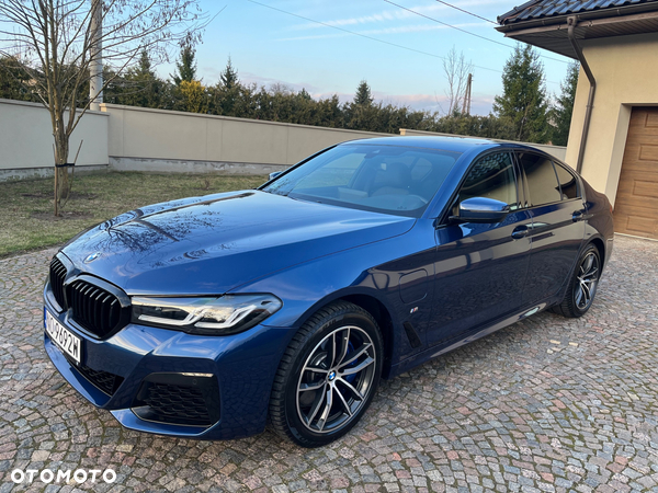 BMW Seria 5 530e xDrive M Sport sport - 3