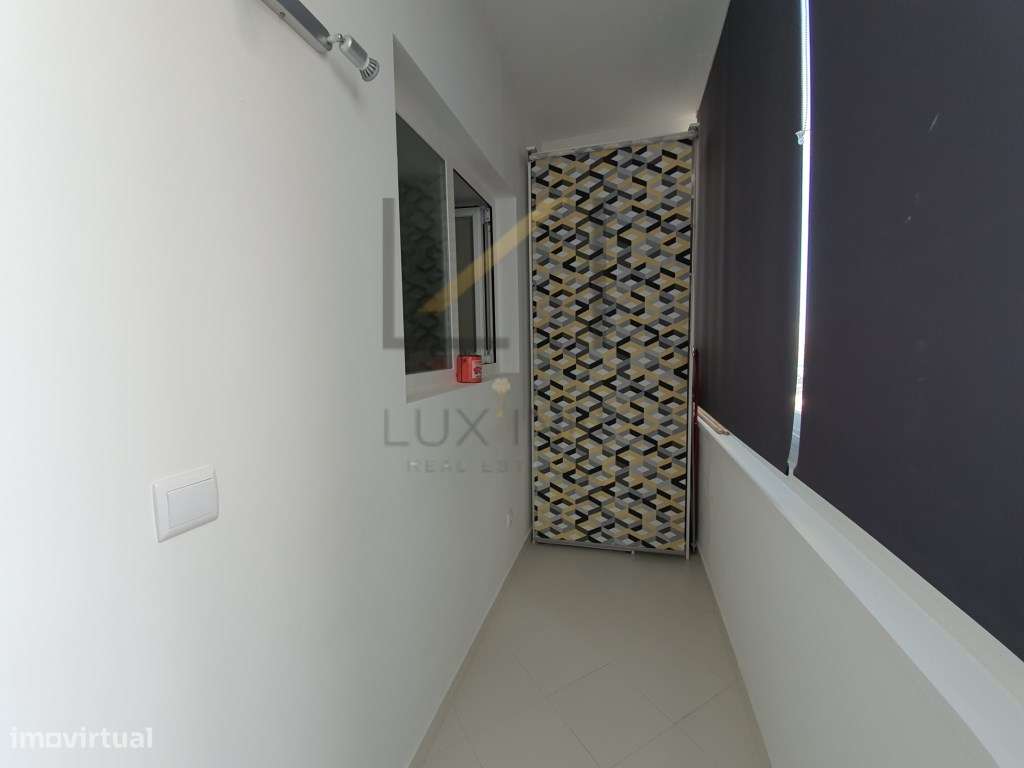 T2 Renovado na Costa da Caparica - a 300 metros da praia - Grande imagem: 5/23