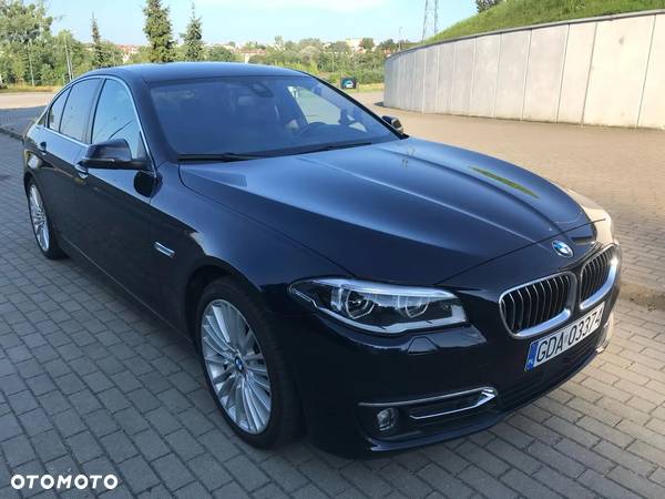 BMW Seria 5 530d xDrive - 2