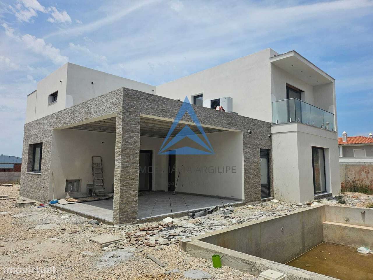 MORADIA T5 - PISCINA - CALDAS DA RAINHA-25