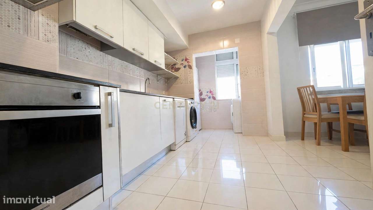 Acolhedor apartamento T3 em Setúbal, zona ideal para viver-4