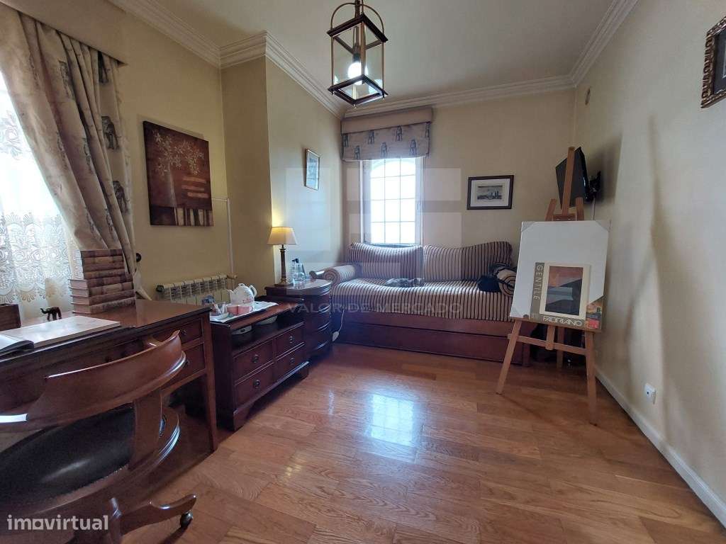 Moradia em banda à venda, t4 , Quinta Grande.-26