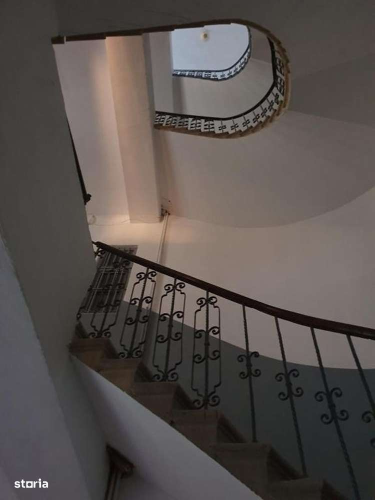 Garsonieră spațioasă în centrul Sibiului – Str. Samuel Brukenthal-5