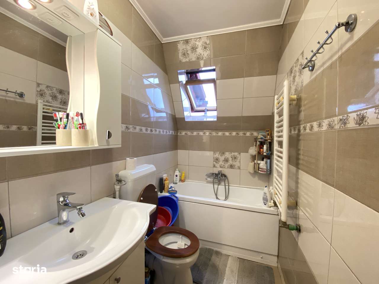 Comision 0%, Apartament 3 Camere, 63mp, Balcon, Zona Girocului, Judete - Imagine principală: 4/10