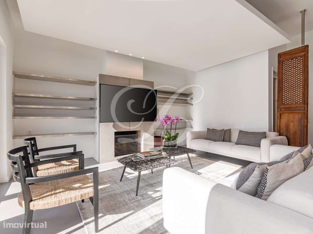 Moradia T5 c/ Piscina e Zona Lounge | Estoril-10
