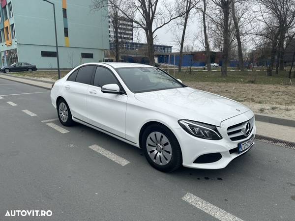 Mercedes-Benz C 220 CDI DPF Automatik Avantgarde - 3