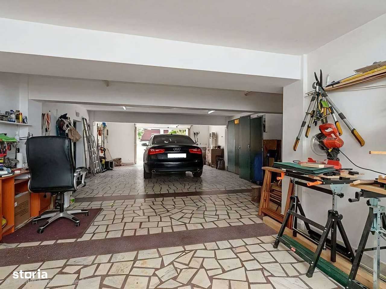 Vilă excepțională cu lift, piscina și teren de 1000 mp | VOLUNTARI-18