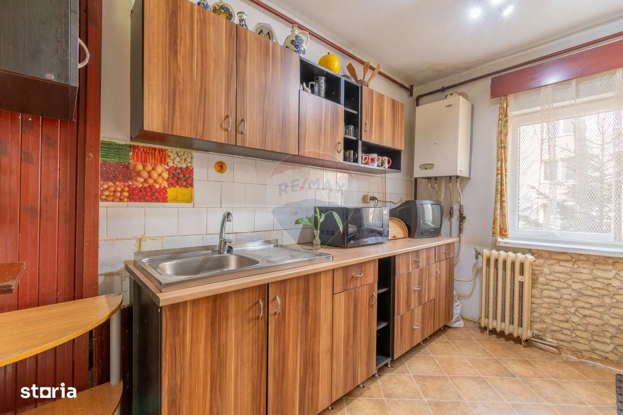 Apartament cu 2 camere de vanzare pe Str.Jean Jaures Nr.12, 43mp-12