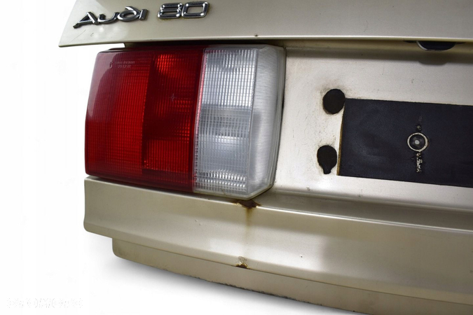 Klapa Bagażnika Spoiler AUDI 80 Sedan 1990r. LY1Z - 4