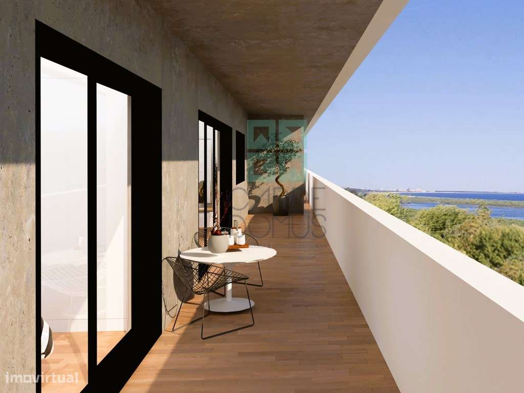 Apartamento T3 Novo Com 116 82M2 Varanda Parqueamento Para 1 Viatura