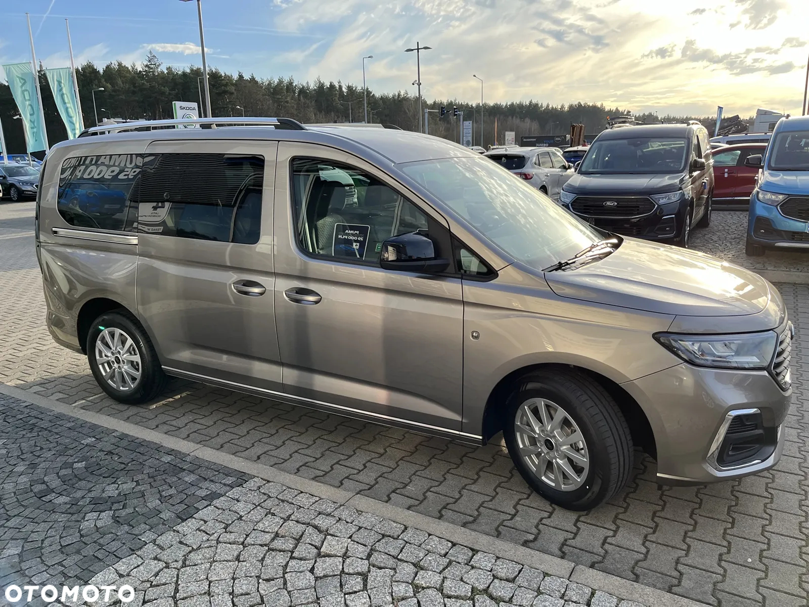 Ford Tourneo Connect Grand - 7