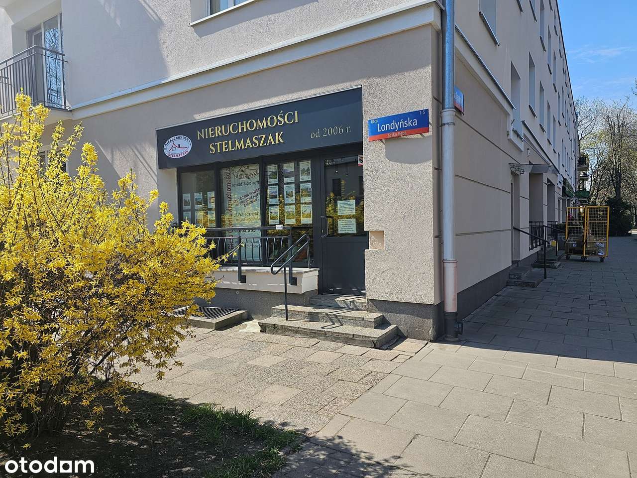 Uchwalony plan; b. dobry dojazd do W-wy; szkoła, PKP. Nowe domy-10