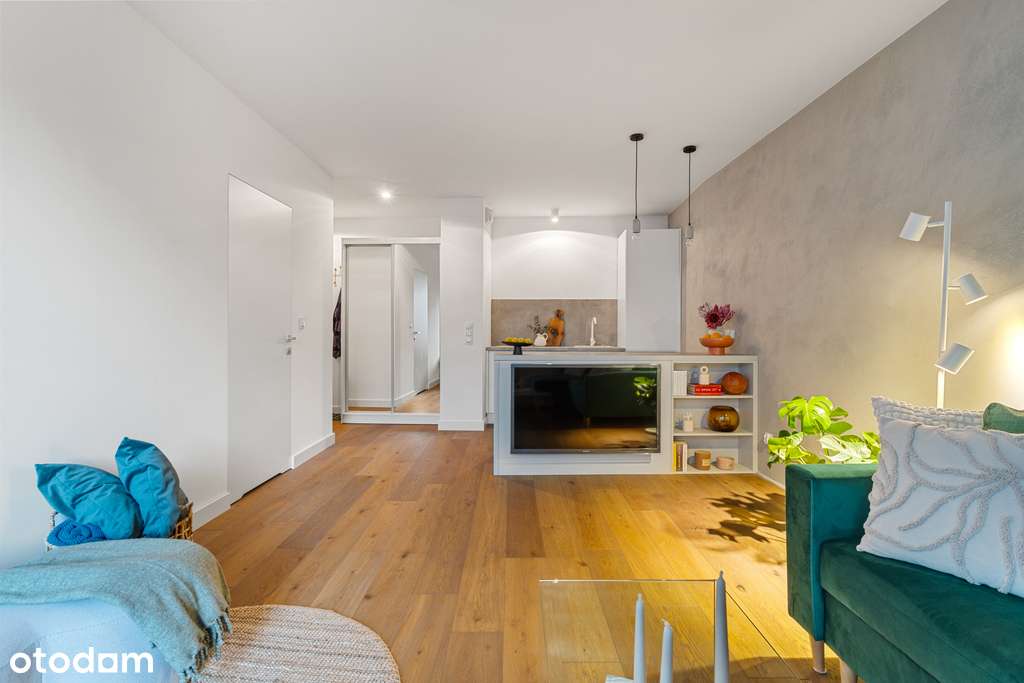 Wyjątkowe wnętrze przy ul. Rybaki 1 z balkonem-9