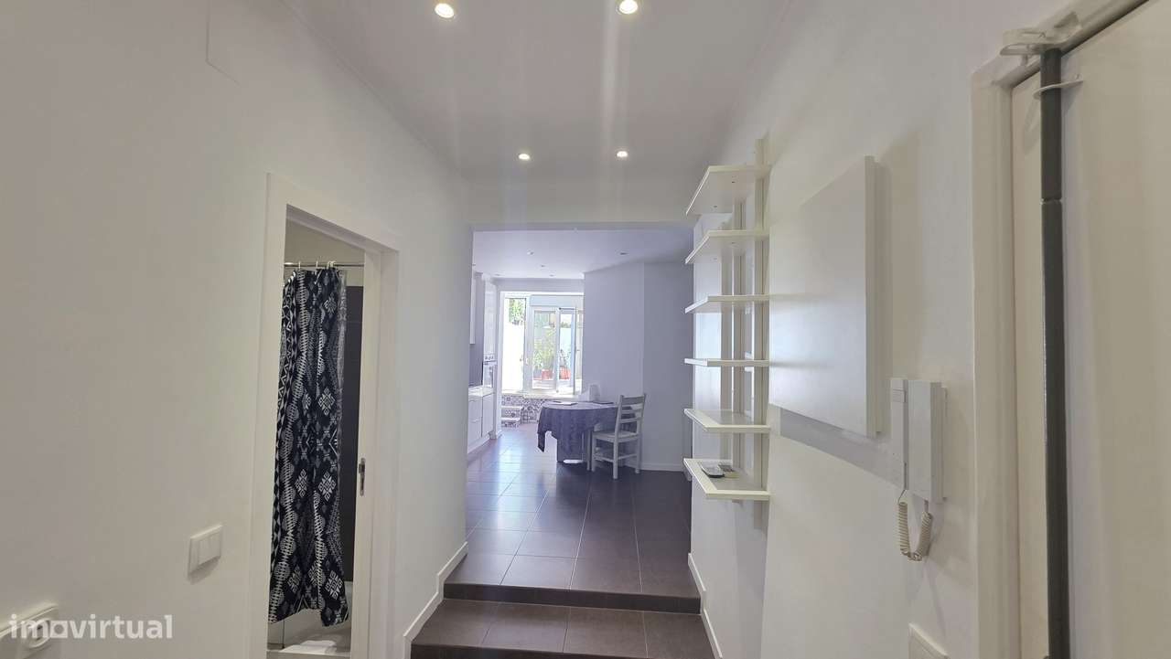 T3 Premium Remodelado no centro de lisboa com terraço Privado-11