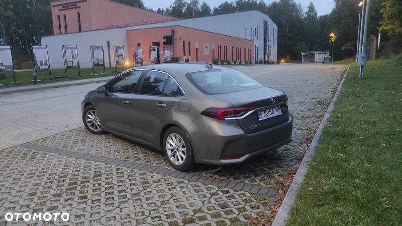 Toyota Corolla 1.6 Comfort - 3