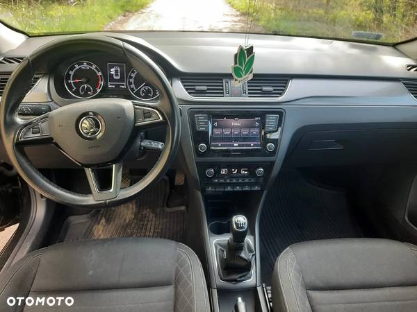 Skoda RAPID 1.0 TSI Style - 5