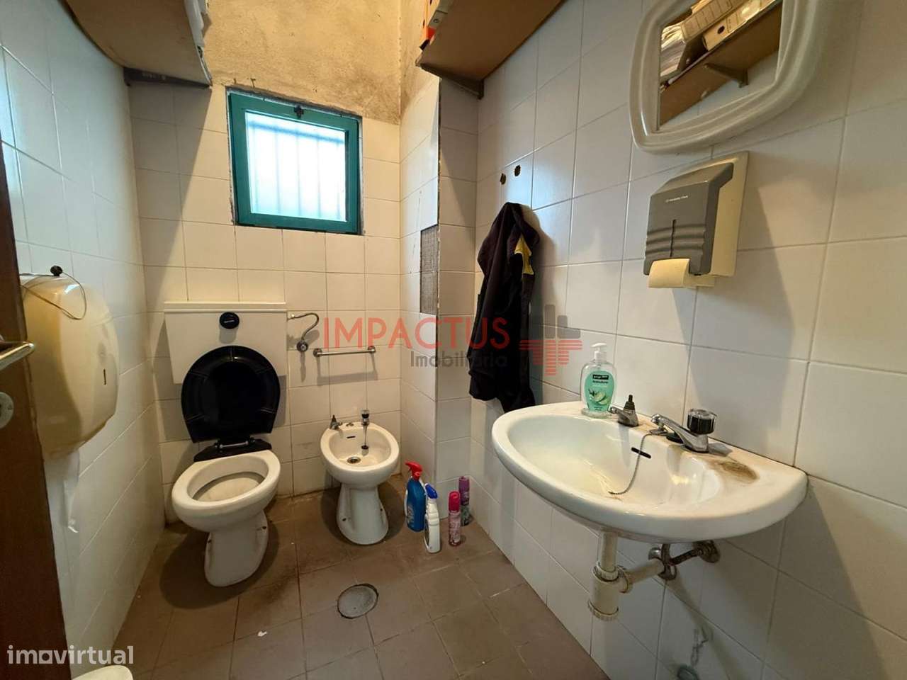 Armazém em Zona Industrial Trofa - Grande imagem: 4/10