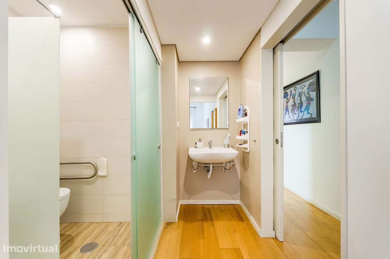 Apartamento T3 com Varanda | Centro Barcelos-16