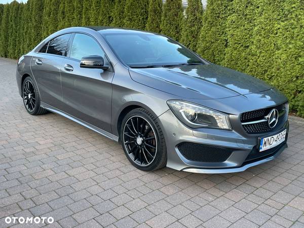 Mercedes-Benz CLA 200 AMG Line - 32