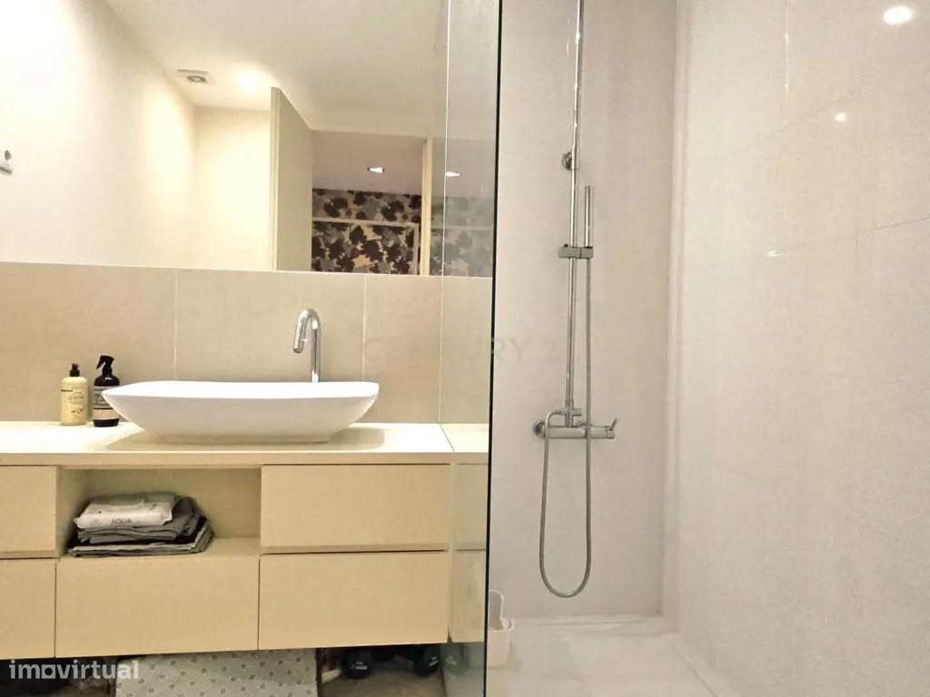 Apartamento T3 de Luxo em Braga – Ferreiros, Zona Nobre-35