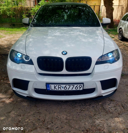 BMW X6 xDrive40d - 14