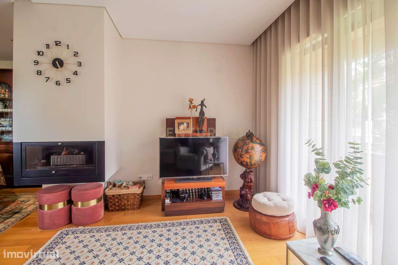 Apartamento T2 em Oliveira do Douro, Vila Nova de Gaia-16