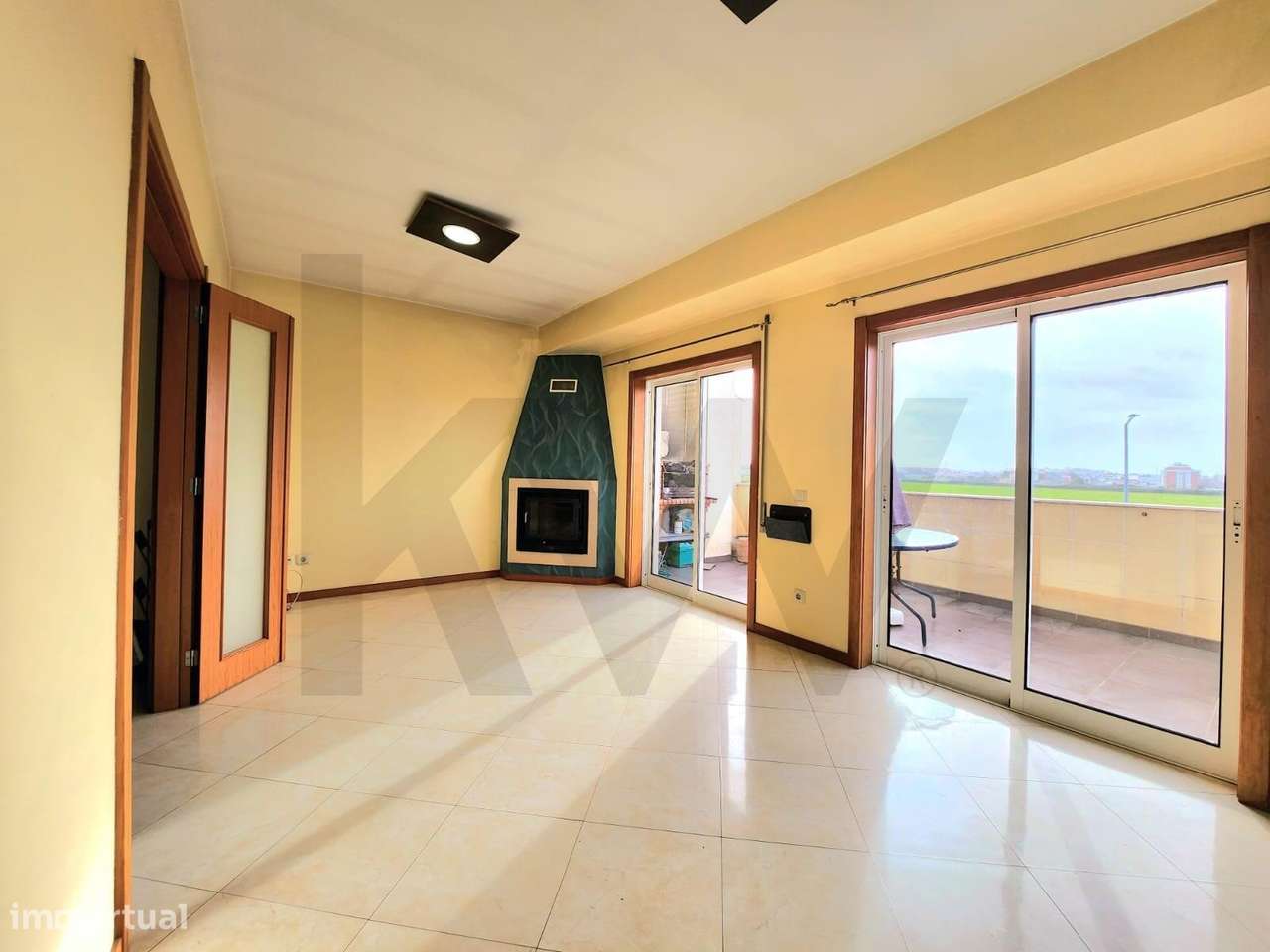 Apartamento T1 Duplex para arrendamento em Ílhavo - Grande imagem: 2/23