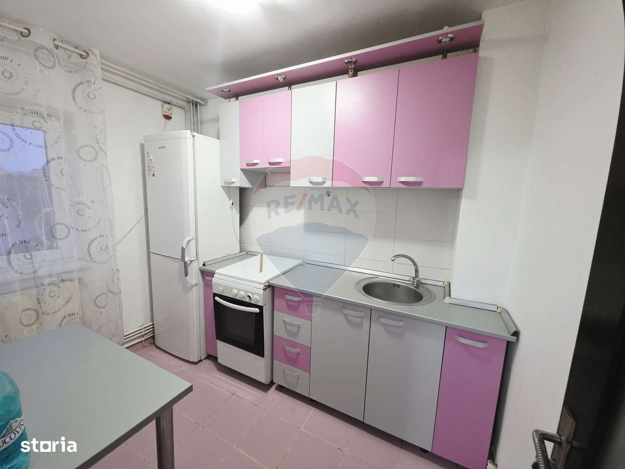 Apartament cu 1 camere de vânzare  Zona Carpați, Piatra Neamț-4