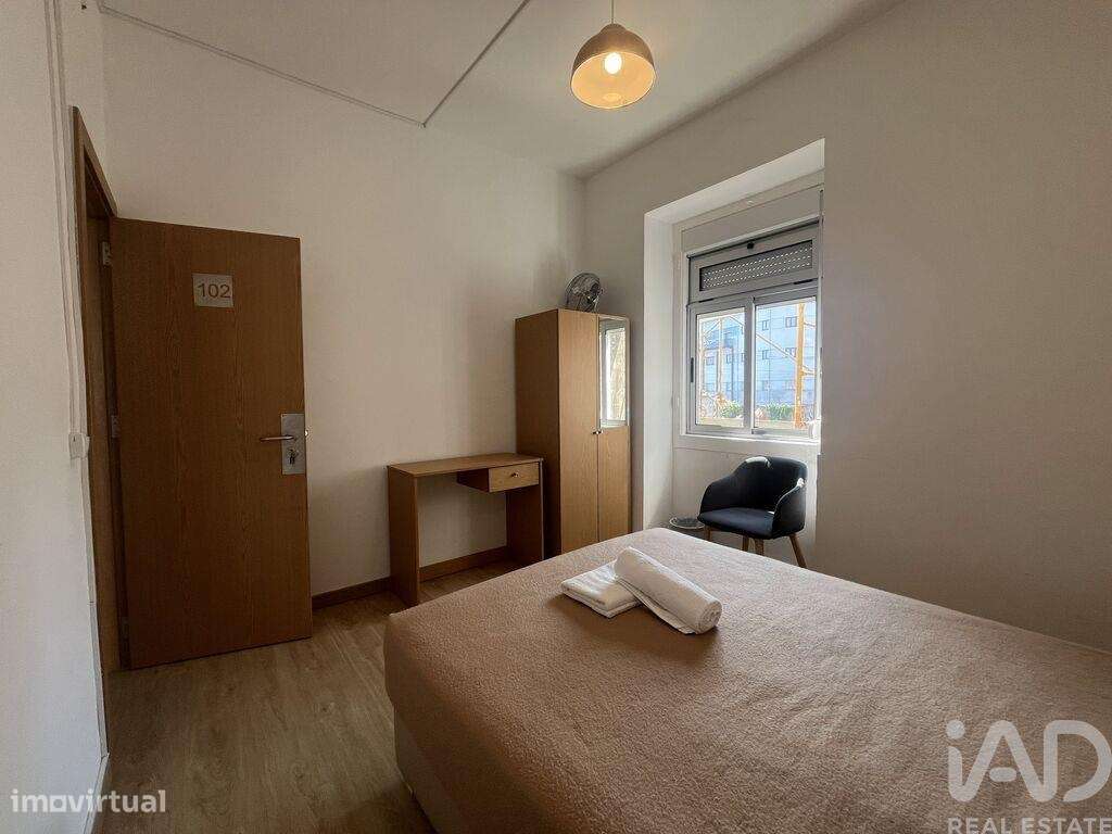 Prédio em Sintra - Grande imagem: 4/27