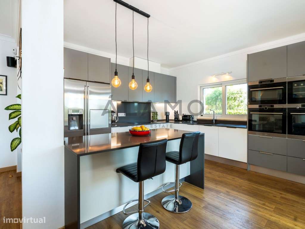 Moradia V5 com Piscina, Pomares e Vista Campo em Pechão - Grande imagem: 4/55