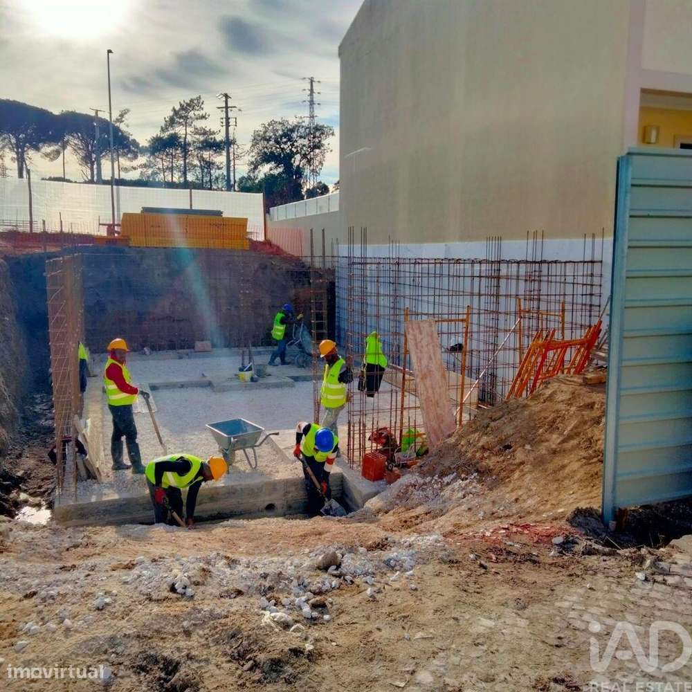 Casa / Villa T3 em Caldas da Rainha - Santo Onofre e Serra do Bouro de - Grande imagem: 4/6