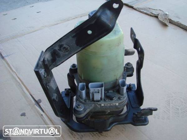 Bomba Direçao Assistida Ford C-Max - 3