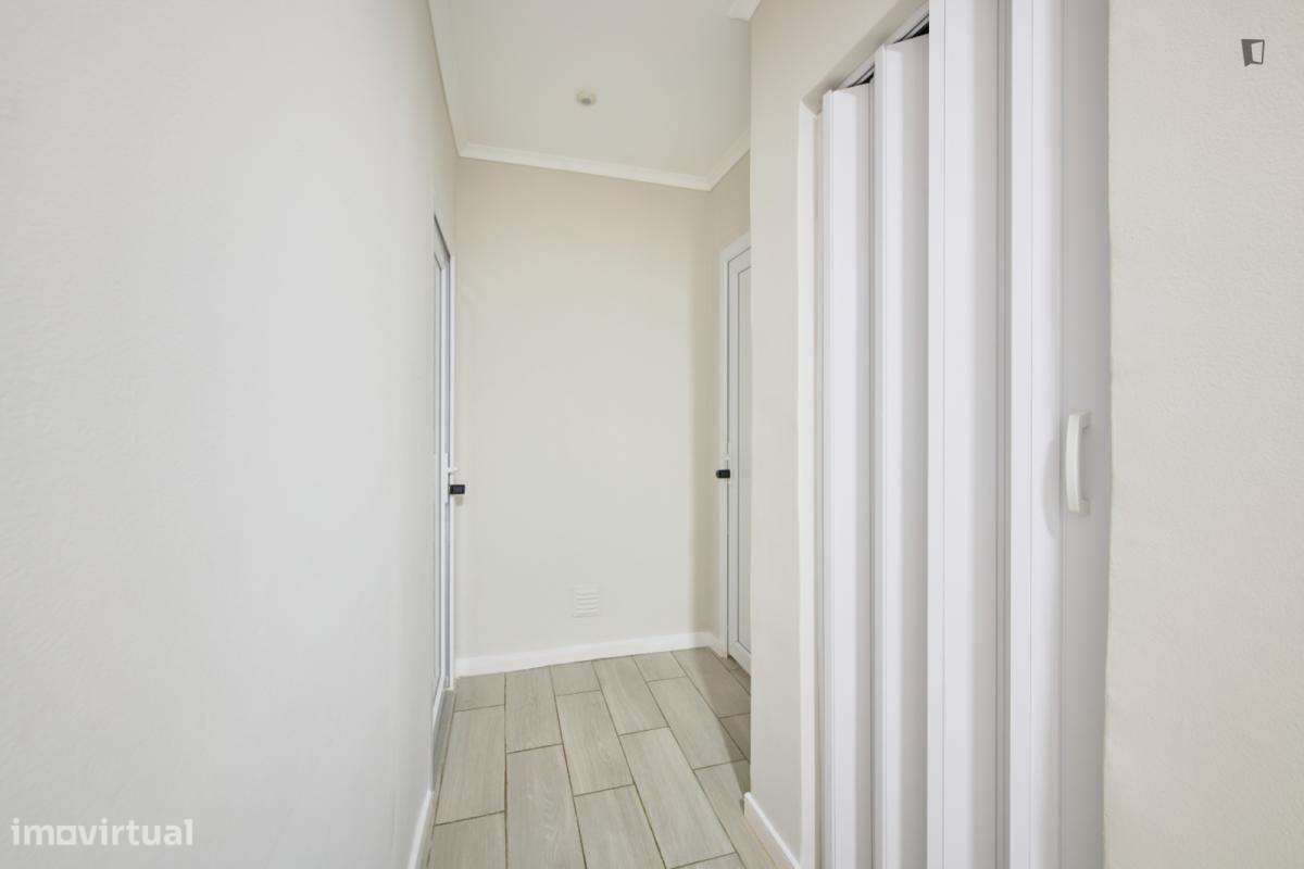 Estúdio - localizado em Arroios Lisbon - Grande imagem: 4/9