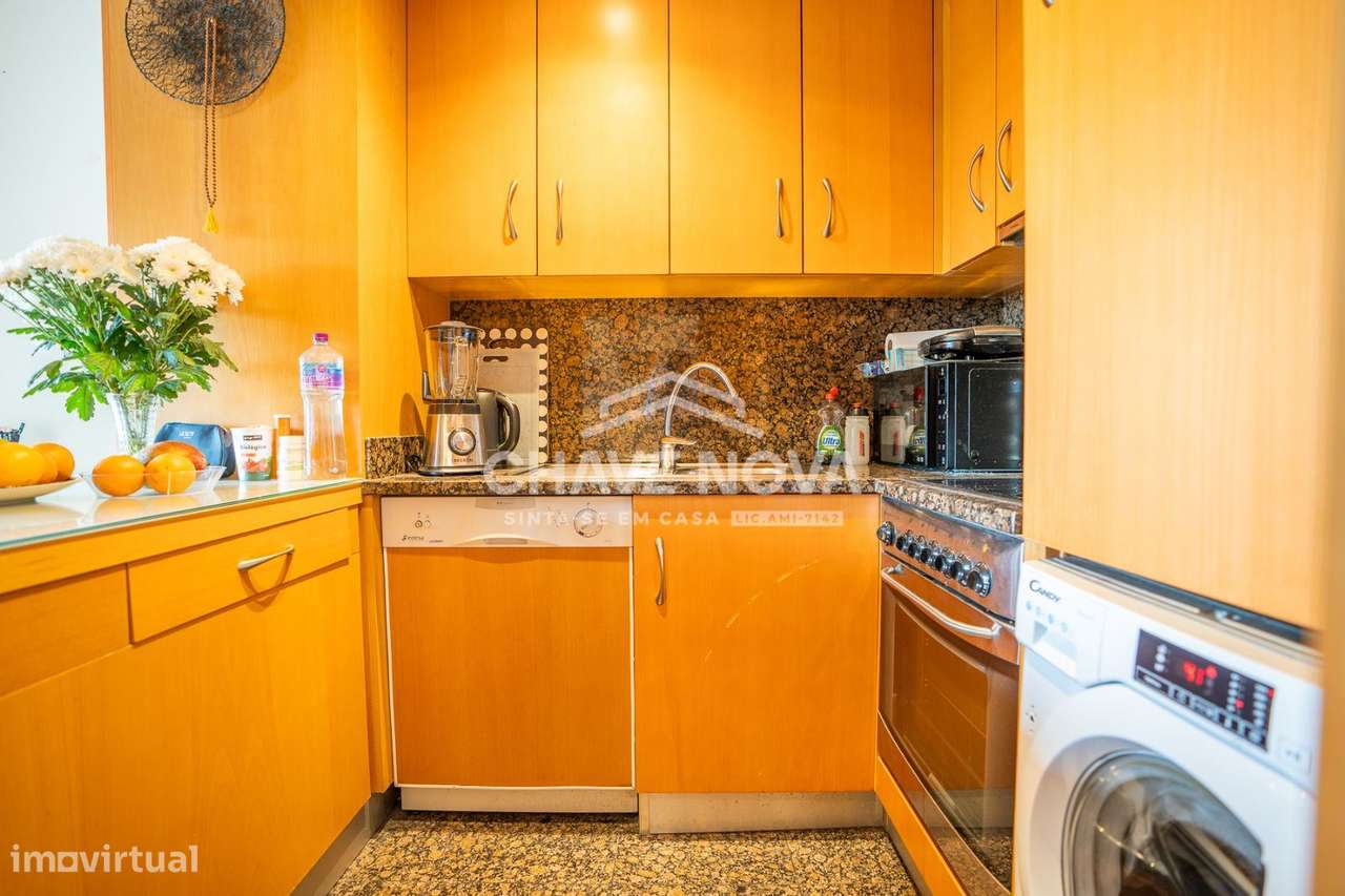 T2 Duplex no Último Andar com Varanda – Polo Universitário do Porto-18