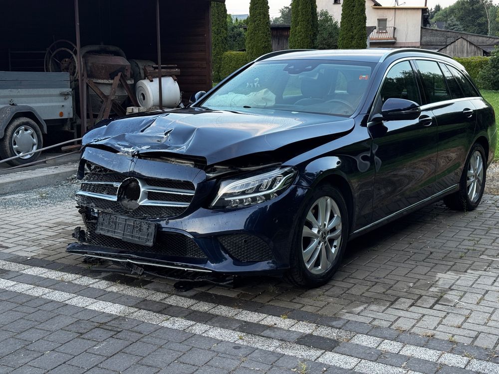 Mercedes-Benz C W205 (2014-2021) 220 d 9G-TRONIC Exclusive 2018