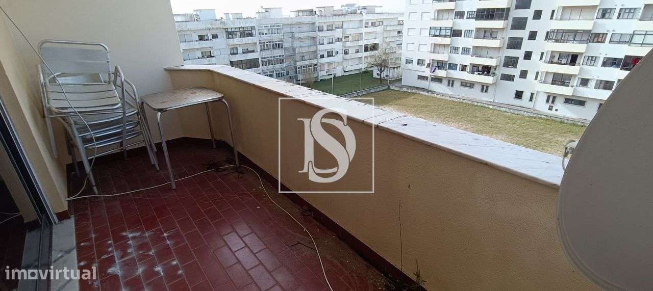 Apartamento T1 junto à Praia da Amorosa, em Chafé - Grande imagem: 3/20