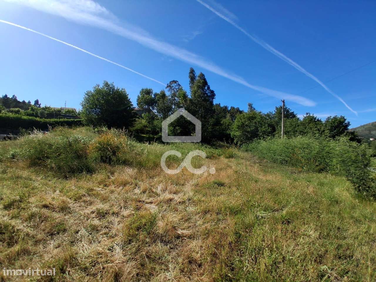 Terreno com potencial em Gonça, Guimarães-4