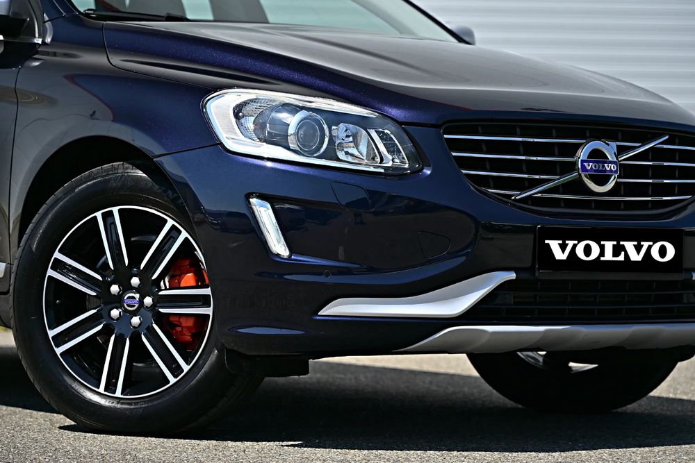 Volvo XC60 I [2008 - 2017] D4 Geartronic Summum 2017