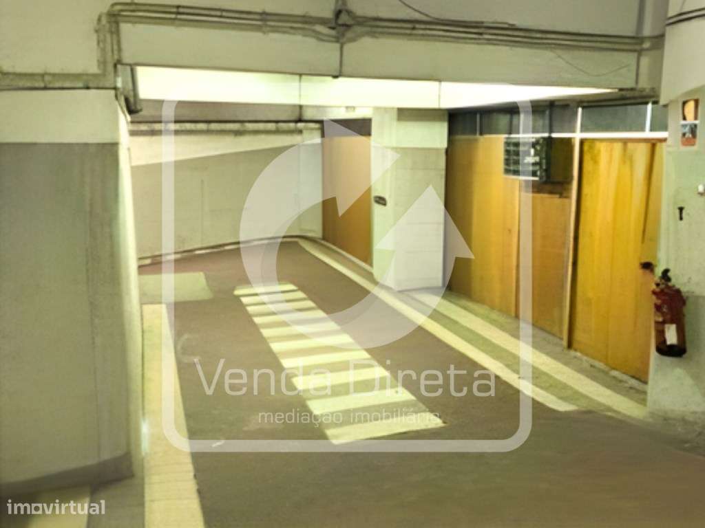 Armazém com 1.024 m² em São Domingos de Benfica - Excelente Oportun...-4