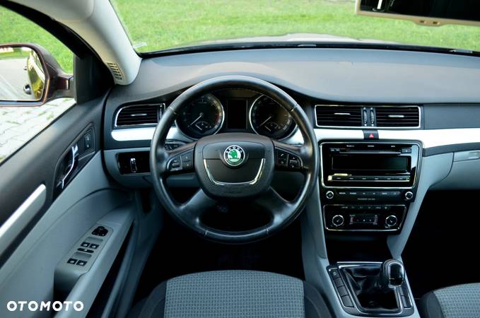 Skoda Superb - 18