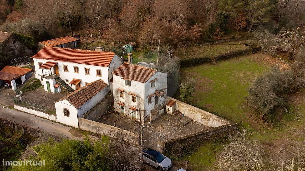 Moradia T2 para venda - Grande imagem: 2/25