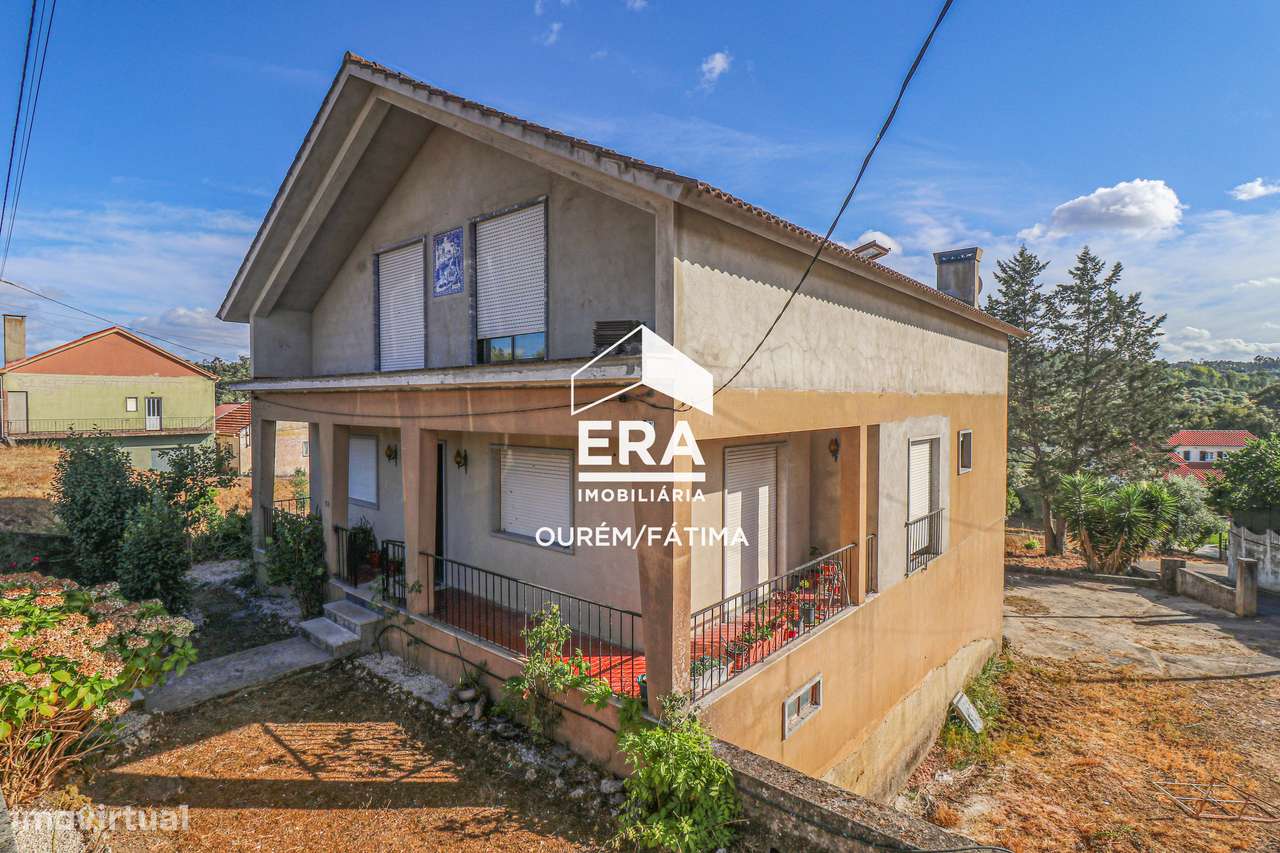 Moradia T7 em Caxarias, no concelho de Ourém.-19
