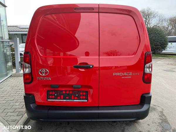 Toyota Proace City - 4