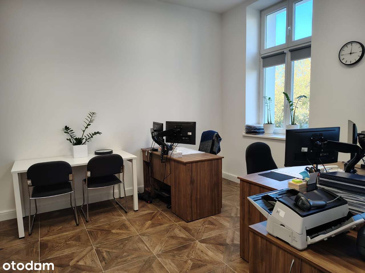 BIURO PRESTIŻOWA LOKALIZACJIA Z WINDĄ W KAMIENICY ZE SŁYNNYM MURALEM - Pełny obrazek: 5/8