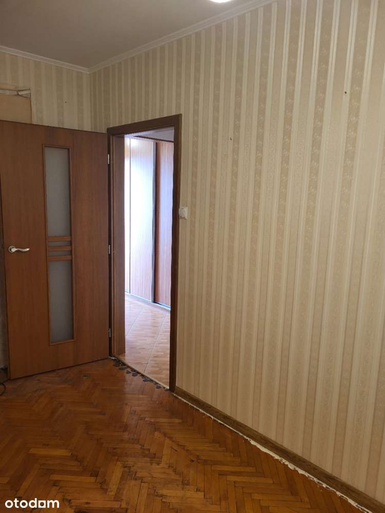 2 pokoje , kuchnia z jadalnią . Odświeżyć i zamieszkać  !  OKAZJA .-8