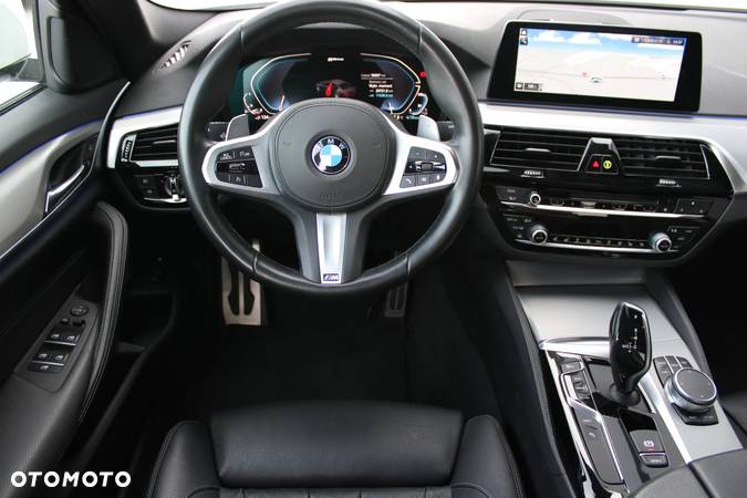 BMW Seria 5 - 15