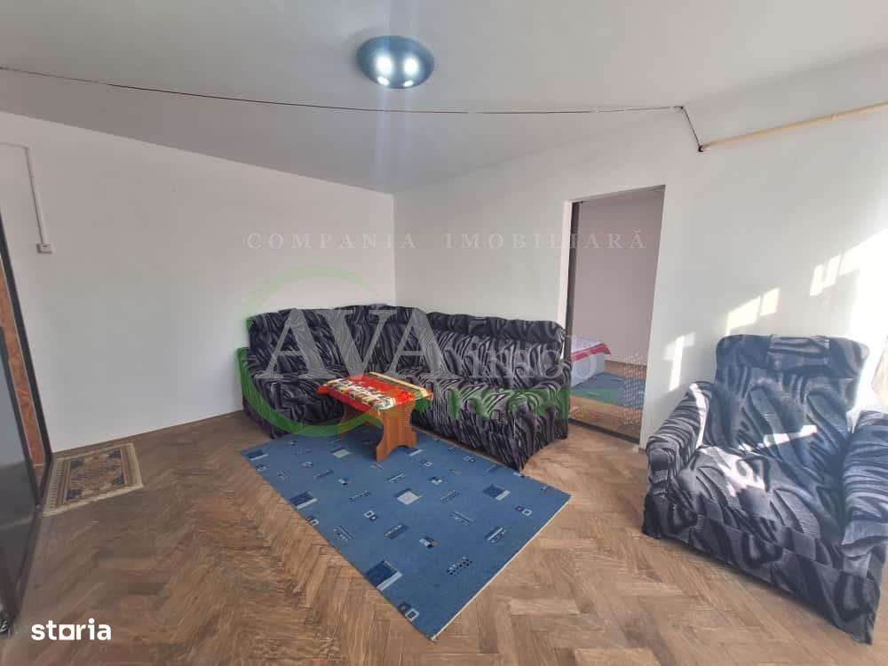 Apartament 2 camere | Balcon, zona Milcov - Imagine principală: 2/7