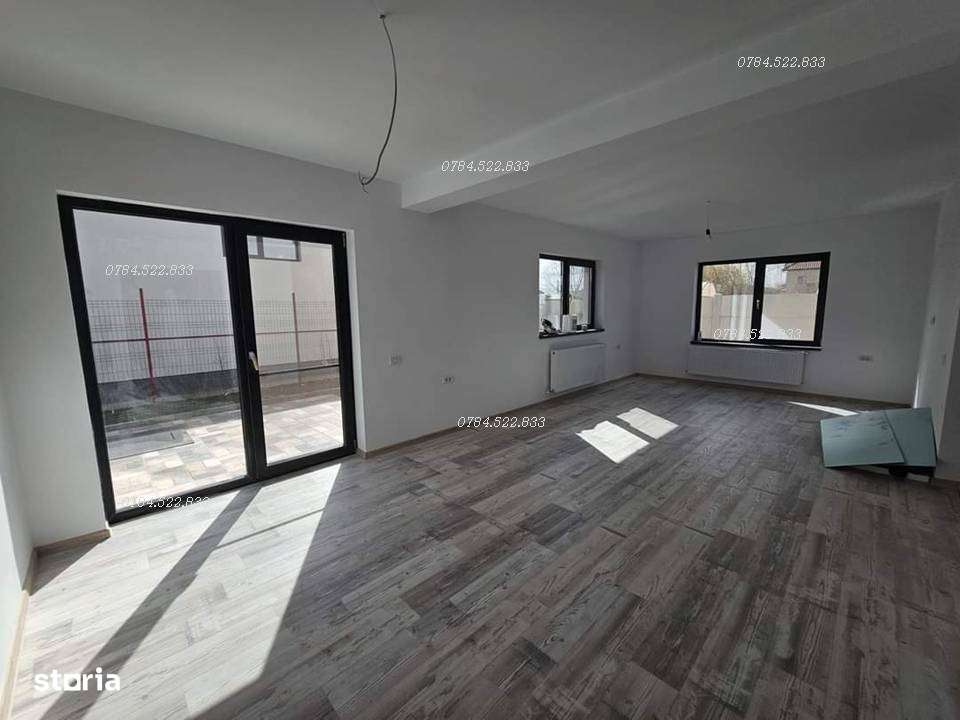 Vilă spațioasă – casă de vânzare cu curte mare – comuna Berceni Ilfov - Imagine principală: 5/9